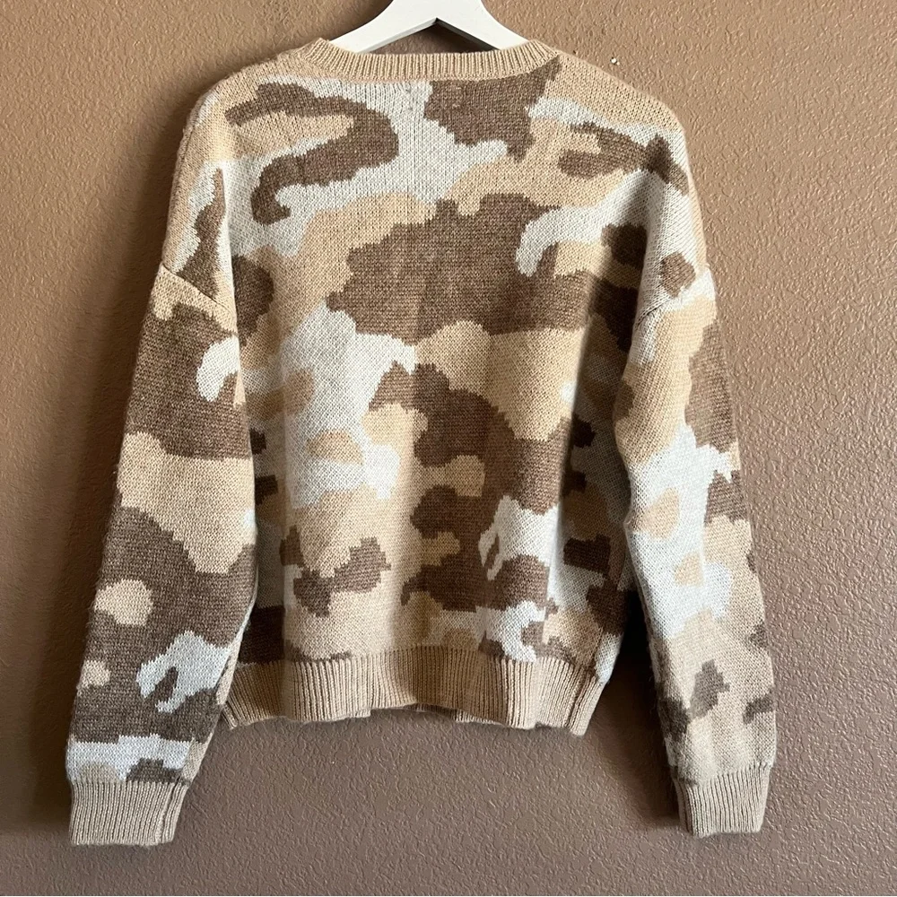 Lucky Brand Cream and Brown Camouflage Crewneck Sweater Size Large